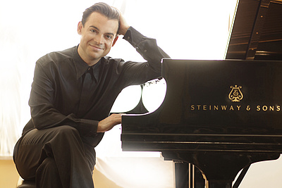 Bild von Dejan Lazićs, Pianist